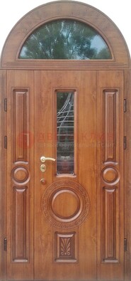 Двустворчатая железная дверь МДФ со стеклом в форме арки ДА-52 в Челябинске