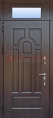 Железная дверь с фрамугой в коричневом цвете ДФГ-22 в Челябинске