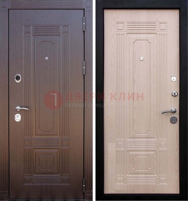 Коричневая входная дверь с МДФ ДМ-173 для кирпичного дома в Челябинске