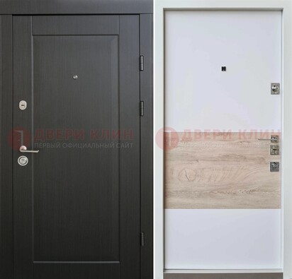 Черная металлическая дверь с белой МДФ внутри ДМ-230 в Челябинске