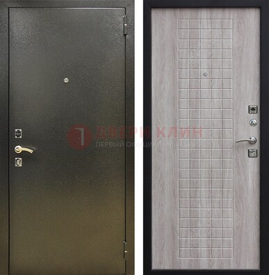 Железная темная дверь с порошковым покрытием и филенчатой МДФ ДП-297 в Челябинске