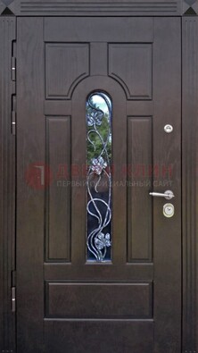 Металлическая дверь со стеклом и ковкой в цвете венге ДСК-142 в Челябинске