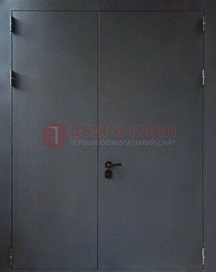 Черная распашная тамбурная дверь Порошок ДТМ-46 в Казани
