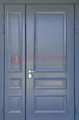 Темно-серая железная дверь с виноритом ДВТ-242 в Челябинске
