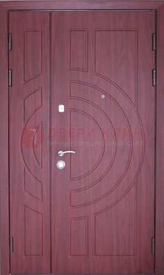 Тамбурная красная железная дверь с виноритом ДВТ-3 в Челябинске