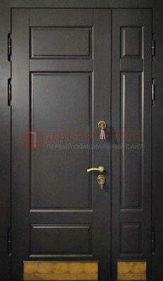 Черная полуторная железная дверь для частного дома ПЛ-2 в Челябинске