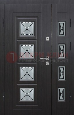 Чёрная двухстворчатая железная дверь с МДФ и витражом ВЖ-35 в Челябинске